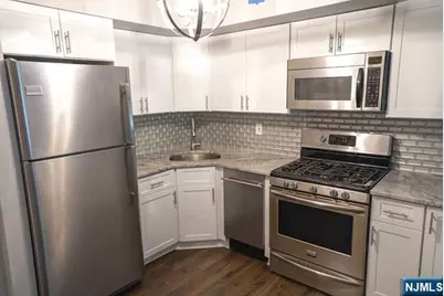 1418 Faulkner Court, Mahwah, NJ 07430 - Photo 3