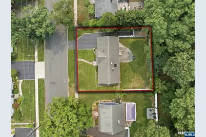 320 Ridgewood Blvd North, Washington Township, NJ 07676 - Photo 23
