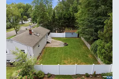 320 Ridgewood Blvd North, Washington Township, NJ 07676 - Photo 21