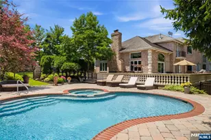 1 Wimbledon Ct, Cedar Grove, NJ 07009 - Photo 47