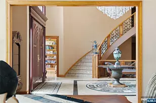 1 Wimbledon Ct, Cedar Grove, NJ 07009 - Photo 19