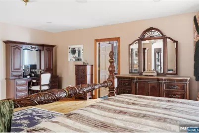 1 Wimbledon Court, Cedar Grove, NJ 07009 - Photo 37