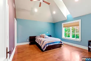 70 Oak Dr, Upper Saddle River, NJ 07458 - Photo 31
