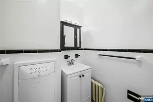 81 Chester Pl A2C, Englewood, NJ 07631 - Photo 15