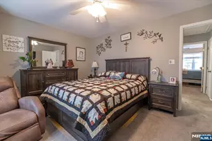51 Beacon Hill Road E, West Milford, NJ 07480 - Photo 17