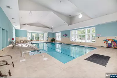 8421 Warrens Way 421 #421, Wanaque, NJ 07465 - Photo 11