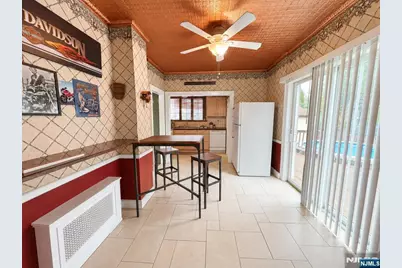 72 Rosedale Avenue, Elmwood Park, NJ 07407 - Photo 7