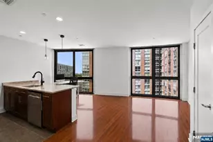201 Marin Blvd 813, Jersey City, NJ 07302 - Photo 11