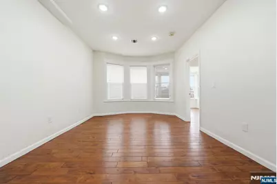244 Clinton Avenue, Jersey City, NJ 07304 - Photo 29