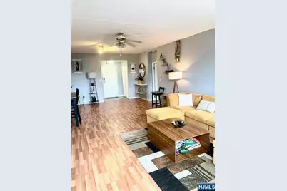 170 Lafayette Avenue 3H #3H, Passaic, NJ 07055 - Photo 3
