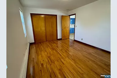 446 Ridge Road 1F #1F, Lyndhurst Township, NJ 07071 - Photo 5