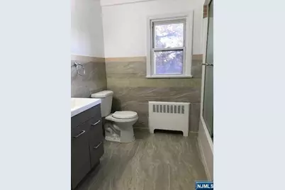 419 Parker Avenue, Hackensack, NJ 07601 - Photo 5