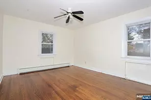 325 New Bridge Rd, Bergenfield, NJ 07621 - Photo 13
