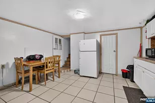 85 10th St, Newark, NJ 07107 - Photo 25