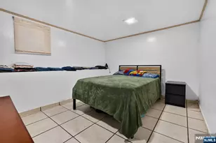 85 10th St, Newark, NJ 07107 - Photo 31
