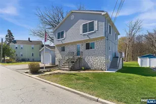 7 Franklin St, Little Ferry, NJ 07643 - Photo 3