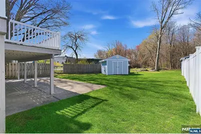 7 Franklin Street, Little Ferry, NJ 07643 - Photo 33