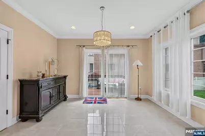 809 Edgewood Lane, Fort Lee, NJ 07024 - Photo 13