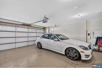 809 Edgewood Lane, Fort Lee, NJ 07024 - Photo 33
