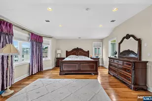 809 Edgewood Ln, Fort Lee, NJ 07024 - Photo 17