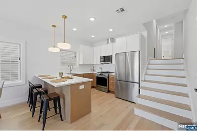 98 Western Avenue, Jersey City, NJ 07307 - Photo 9