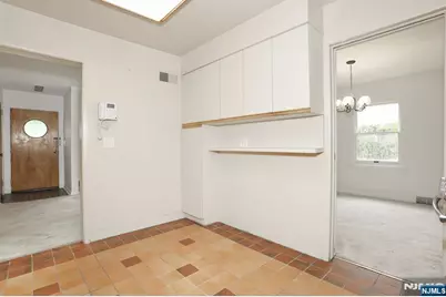 678 Oakley Place, Oradell, NJ 07649 - Photo 13