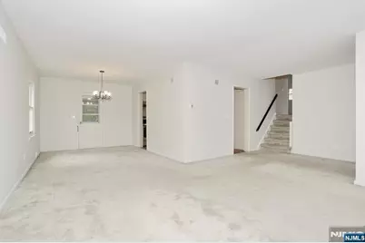 678 Oakley Place, Oradell, NJ 07649 - Photo 9