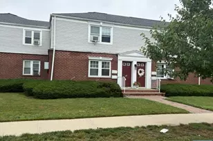 199 Darwin Ave A, Rutherford, NJ 07070 - Photo 1
