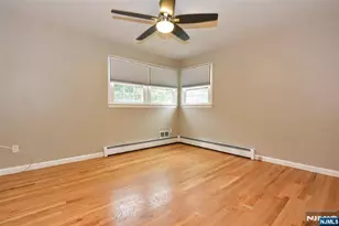 362 Cornell St, Wyckoff Township, NJ 07481 - Photo 13