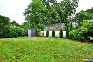 362 Cornell St, Wyckoff Township, NJ 07481 - Photo 25