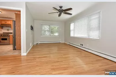 362 Cornell Street, Wyckoff Township, NJ 07481 - Photo 5