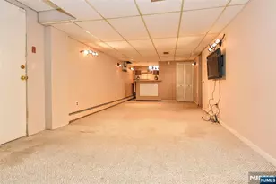 362 Cornell St, Wyckoff Township, NJ 07481 - Photo 17