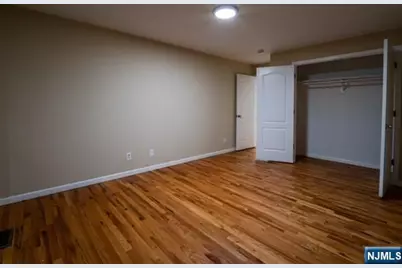 26-28 Mount Pleasant Avenue, Newark, NJ 07104 - Photo 25