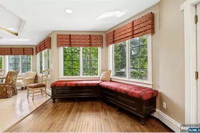 512 Warwick Avenue, Teaneck Township, NJ 07666 - Photo 7