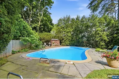419 Sicomac Avenue, Wyckoff Township, NJ 07481 - Photo 7