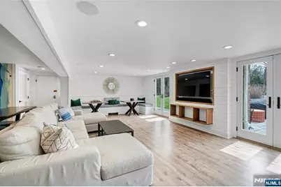 7 Deerhill Drive, Ho Ho Kus, NJ 07423 - Photo 29