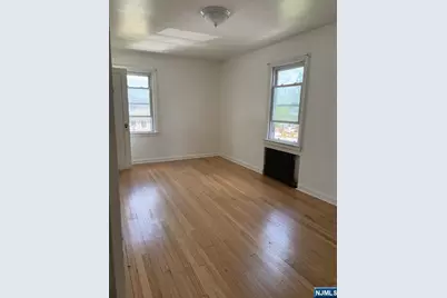 227-231 Illinois Avenue 1st Fl #1st Fl, Paterson, NJ 07503 - Photo 9