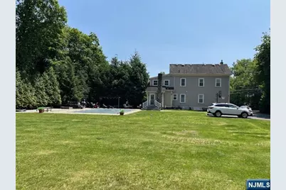 889 Circle Avenue, Franklin Lakes, NJ 07417 - Photo 27