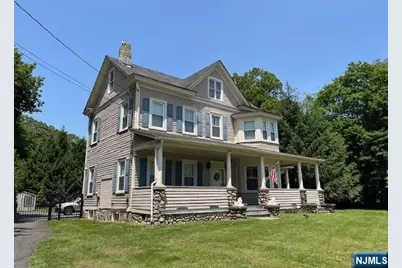 889 Circle Avenue, Franklin Lakes, NJ 07417 - Photo 21
