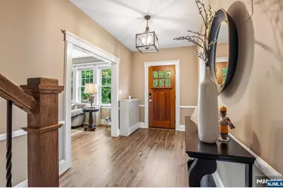 293 Euclid Avenue, Hackensack, NJ 07601 - Photo 5