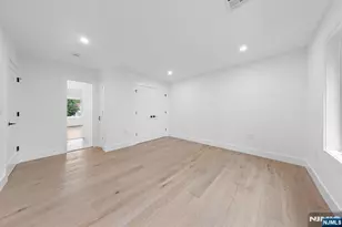 31-02 Gentner Rd, Fair Lawn, NJ 07410 - Photo 31