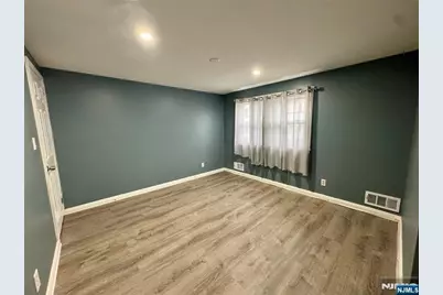 347 29th Street, Paterson, NJ 07514 - Photo 15
