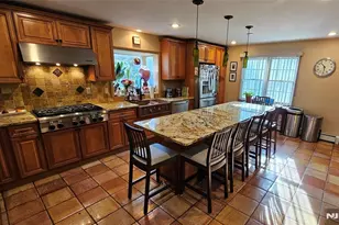 616 Hackensack St, Carlstadt, NJ 07072 - Photo 11