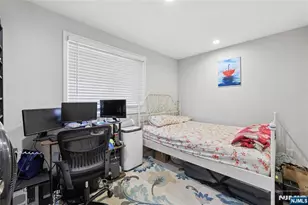 191 Haase Ave, Paramus, NJ 07652 - Photo 9