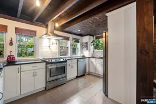 321 Glen Ave, Ridgewood, NJ 07450 - Photo 11