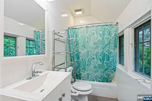 321 Glen Ave, Ridgewood, NJ 07450 - Photo 31