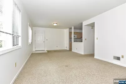 125 Orchard Park, Allendale, NJ 07401 - Photo 15