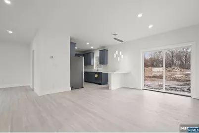411 A Clinton Avenue, Northvale, NJ 07647 - Photo 7
