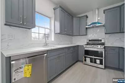 411 A Clinton Avenue, Northvale, NJ 07647 - Photo 9