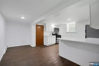 8128 Kennedy Boulevard, North Bergen, NJ 07047 - Photo 33